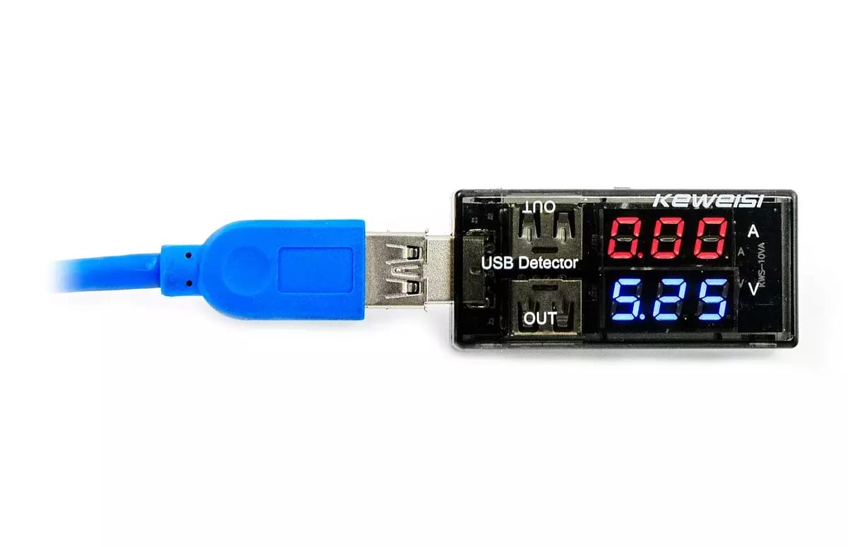 Tester USB do pomiaru napięcia i natężenia portu USB oraz spadków i strat kabla USB