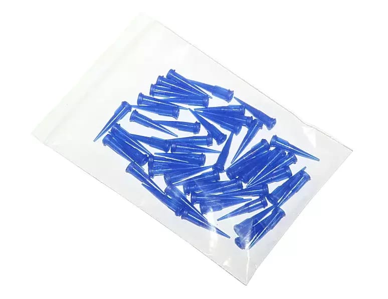Stożkowe plastikowe igły dozujące niebieskie 22G 50szt
