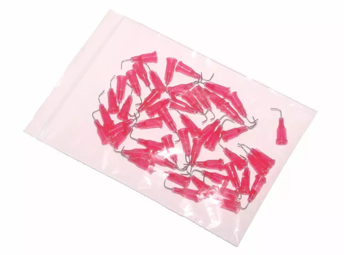 igły aplikacyjne zakrzywione pod kątem 90° z kaniulą ze stali nierdzewnej czerwone 25G 50szt