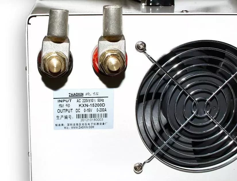 Zasilacz laboratoryjny KXN-15200D 0-15V/200A – 2