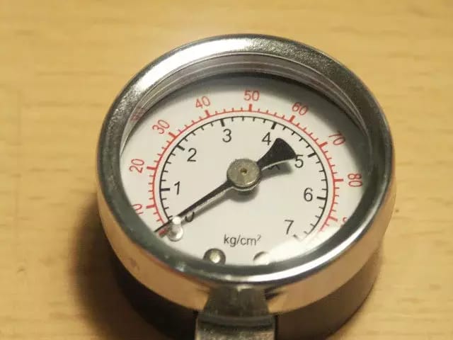 Sprężarka SPARMAX TC-500 manometr z separatorem – 2